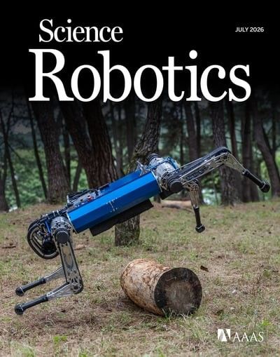 [대전=뉴시스] 사족보행 로봇 'KAIST 하운드(HOUND)'를 소개하고 있는 '사이언스 로보틱스(Science Robotics)' 7월호 표지.(사진=KAIST 제공) *재판매 및 DB 금지