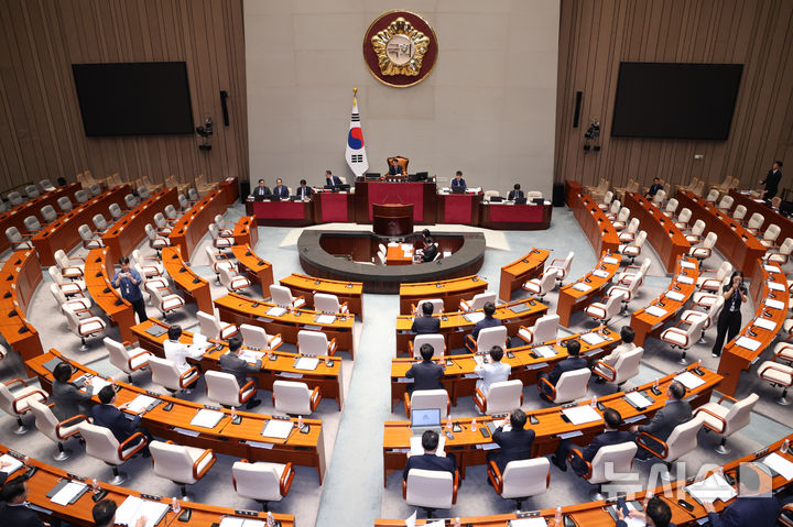 [서울=뉴시스] 최진석 기자 = 16일 여의도 국회에서 예산결산특별위원회 전체회의가 열리고 있다. 2026.07.16. myjs@newsis.com