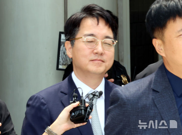[서울=뉴시스] 박영태 기자 = 12·3 비상계엄 당시 비상계엄 하 재판 관할 문건 작성에 관여한 의혹을 받는 심우정 전 검찰총장이 구속을 면했다. 사진은 심 전 총장. 2026.07.16. since1999@newsis.com