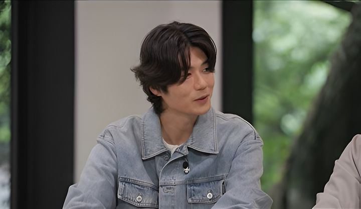 [서울=뉴시스] 17일 tvN 예능 프로그램 '유 퀴즈 온 더 블록' 공식 유튜브 채널에는 동서지간인 배우 김강우, 축구선수 기성용이 게스트로 출연한 예고편 영상이 게재됐다. (사진=tvN 제공) 2026.07.17. photo@newsis.com *재판매 및 DB 금지