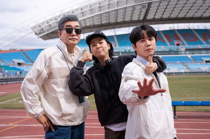 [서울=뉴시스] JTBC 토일드라마 '신입사원 강회장' 배우 손현주·이준영, 고혜진 PD(사진=JTBC 제공) 2026.07.17. photo@newsis.com *재판매 및 DB 금지