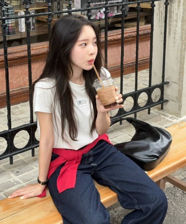 [서울=뉴시스] 인플루언서 이솔이. (사진=이솔이 인스타그램) 2026.07.17. photo@newsis.com *재판매 및 DB 금지