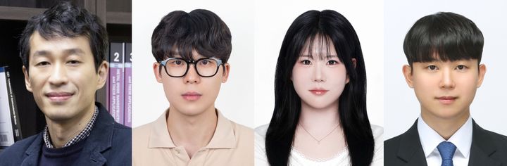 [울산=뉴시스] 사진 왼쪽부터 정창욱 교수, 장형준 연구원(제1저자), 박윤주 연구원, 박범진 연구원. (사진=UNIST 제공) photo@newsis.com *재판매 및 DB 금지
