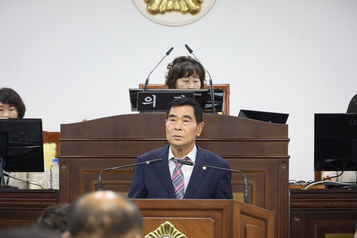 [산청=뉴시스] 산청군의회 안천원 의장 예방 중심의 재난관리 체계 구축과 피해 주민 지원 강화 촉구 (사진=산청군의회 제공) 2026. 07. 20. photo@newsis.com *재판매 및 DB 금지