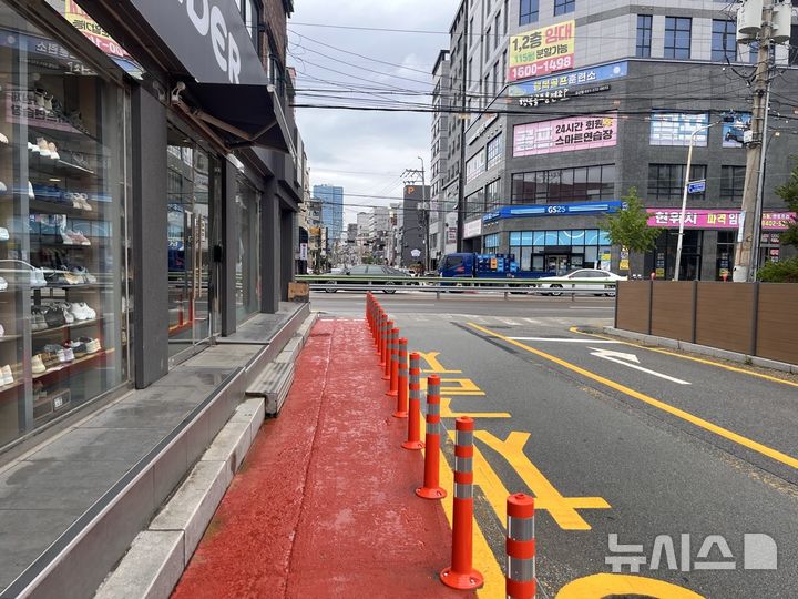 [오산=뉴시스] 오사시 소재 운암고교 앞 통학로 모습 (사진=오산시 제공) 2026.07.21.photo@newsis.com 