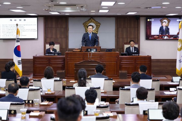 [순천=뉴시스] 순천시의회에서 21일 제297회 임시회가 열리고 있다. (사진=순천시의회 제공) 2026.07.21. photo@newsis.com *재판매 및 DB 금지
