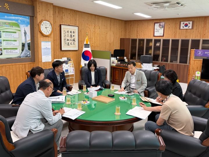 [거창=뉴시스] 거창교육지원청, 거창군과 교육협력 강화 위한 소통 (사진=거창군 제공) 2026. 07. 22. photo@newsis.com *재판매 및 DB 금지