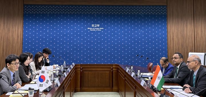 [서울=뉴시스] 제1차 한-인도 지속가능성 분야 글로벌 의제 대화. (사진=외교부 제공) 2026.07.22 *재판매 및 DB 금지
