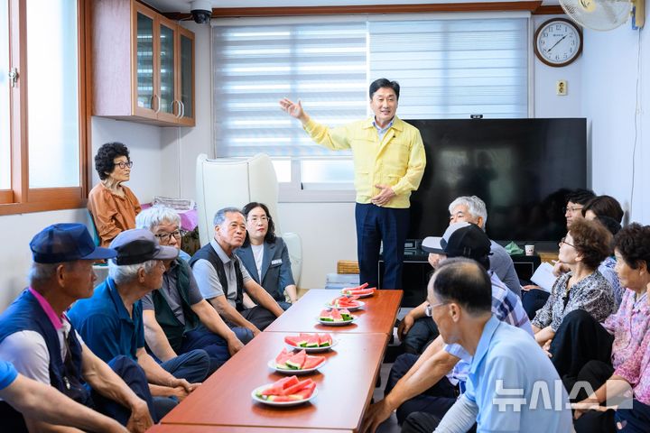 류경완 남해군수 "낮 시간 야외활동 자제"…폭염 대응 현장 점검
