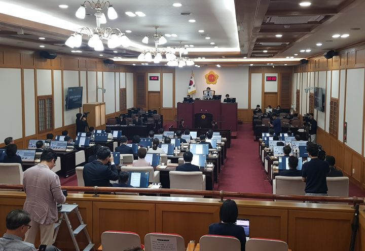 [대구=뉴시스] 정창오 기자 = 대구시의회 본회의에서 23일 오전 제327회 임시회가 열리고 있다. 2026.07.23 jco@newsis.com