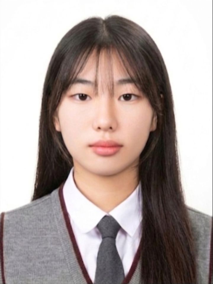 [고성(경남)=뉴시스] 신정철 기자= 경남 고성군은 고성여자중학교 3학년 이정은 선수(-45kg급)가 2026년 역도 청소년 국가대표로 최종 선발됐다고 23일 밝혔다. 사진은 이정은 선수 모습.(사진=고성군 제공).2026.07.23. photo@newsis.com *재판매 및 DB 금지