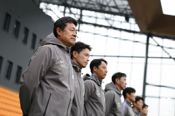 [서울=뉴시스] 이민성 아시안게임 남자 축구대표팀 감독. (사진=대한축구협회 제공) *재판매 및 DB 금지