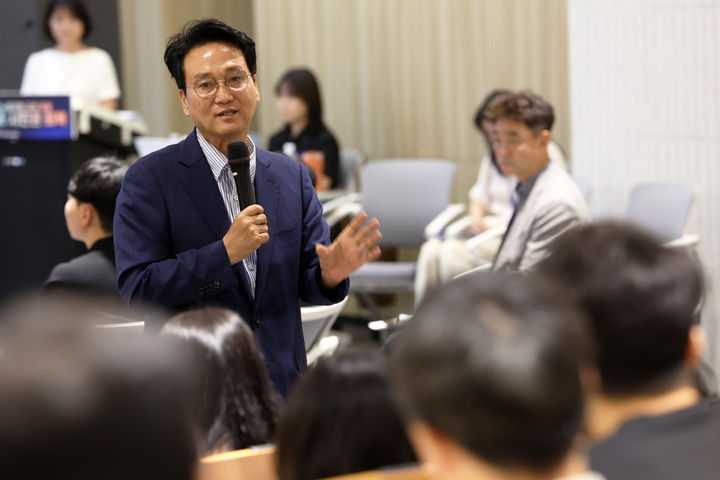 안민석 교권보호단, 출범 열흘 만에 1·2호 사건 직접 처리