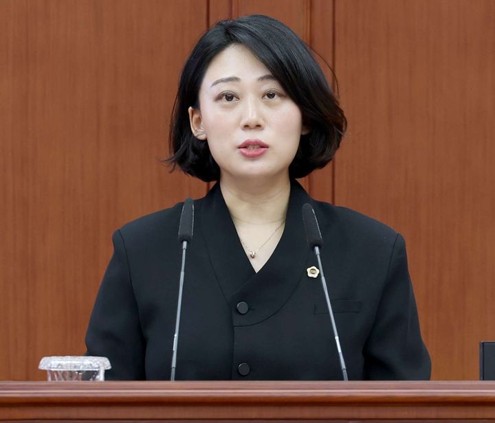 [대전=뉴시스] 조명휘 기자 = 더불어민주당 서다운(서구4) 대전시의원이 24일 제297회 임시회 제4차 본회의에서 5분 자유발언을 하고 있다. (사진=대전시의회 제공) 2026.07.24. photo@newsis.com *재판매 및 DB 금지