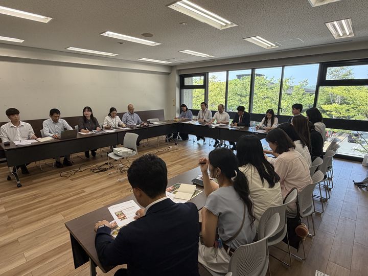 [안동=뉴시스] 지난 23일 경북대표단이 일본 나라현청에서 양지역 교류확대 방안을 논의하고 있다. (사진=경북도 제공) 2026.07.26 photo@newsis.com *재판매 및 DB 금지