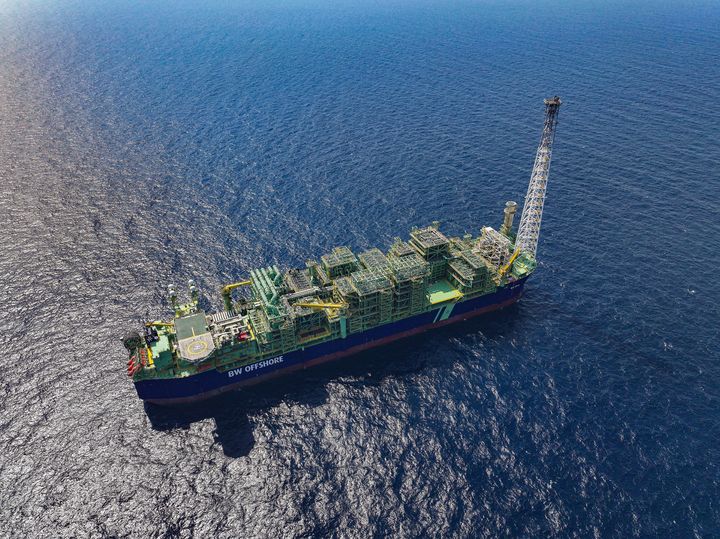[서울=뉴시스] 호주 바로사 가스전에 설치된 부유식 복합생산설비(FPSO) 전경. (사진=SK이노베이션 제공) photo@newsis.com *재판매 및 DB 금지