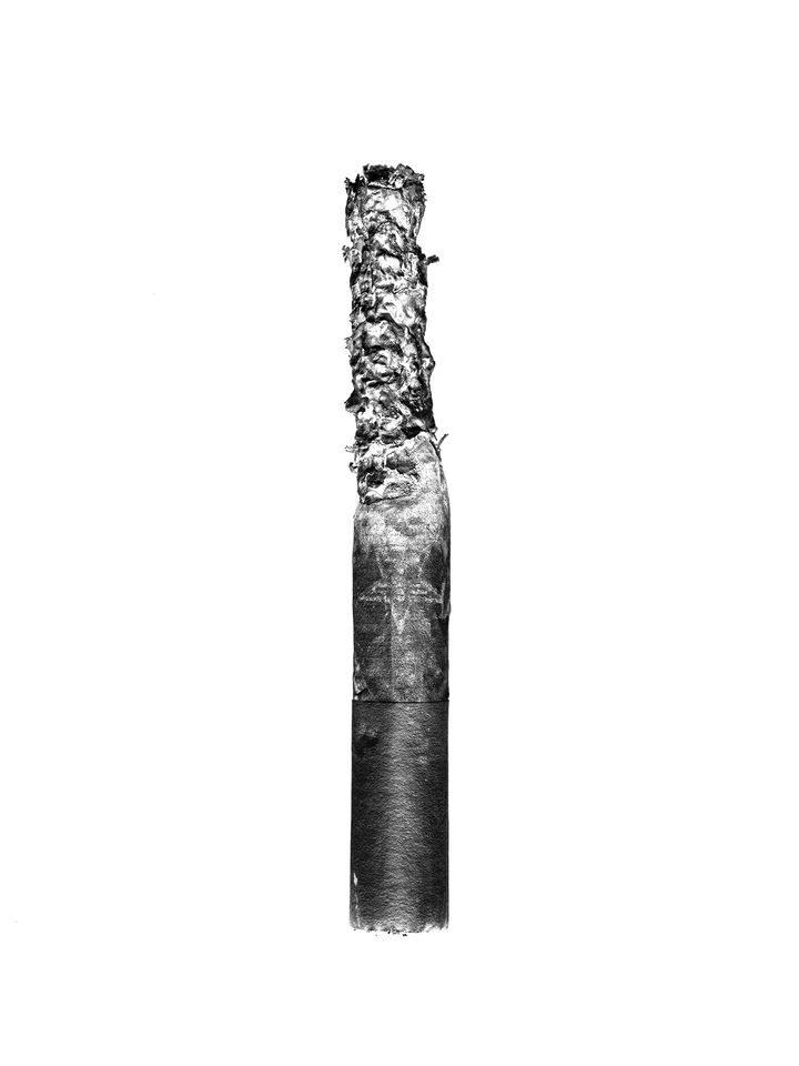 박정근 여자 생각 안 나게 하는 담배 2021 Pigment print 145×110cm *재판매 및 DB 금지