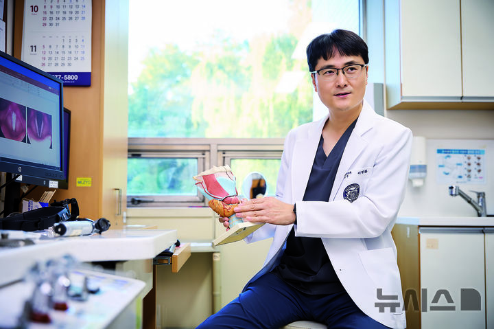 [서울=뉴시스] 이영찬 강동경희대병원 이비인후과 교수. (사진= 강동경희대병원 제공)