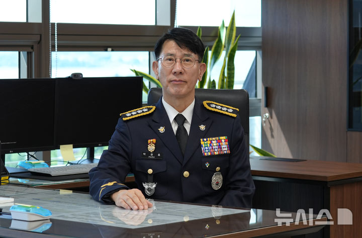 박광호 총경, 제5대 사천해양경찰서장 공식 취임