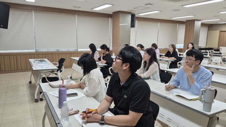 [창원=뉴시스]통합교육 모델학교 운영 상황 점검 협의회.(사진=경남교육청 제공) 2026.07.28.photo@newsis.com *재판매 및 DB 금지