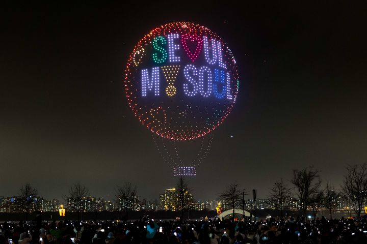 [서울=뉴시스] 한강드론라이트쇼(상반기). (사진=서울시 제공) 2026.07.29. photo@newsis.com *재판매 및 DB 금지