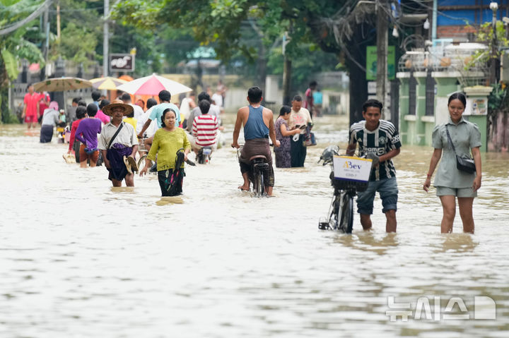 associate_pic3