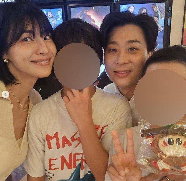 [서울=뉴시스] 김정화·유은성과 두 아들 (사진= 유은성 SNS 캡처) 2026.07.29. photo@newsis.com *재판매 및 DB 금지