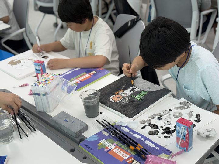 [의정부=뉴시스] 인공지능(AI) 디지털팔레트 예술학교. (사진=경기교육청 제공) 2026.07.29 photo@newsis.com *재판매 및 DB 금지