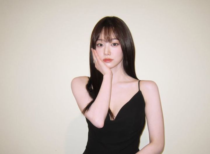 [서울=뉴시스] 가수 겸 배우 강미나가 13㎏ 감량의 비결을 밝혔다. (사진=강미나 인스타그램 캡처)