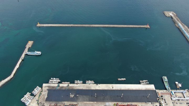 [제주=뉴시스] 성산포항 화물부두. (사진=제주도 제공) 2026.07.31. photo@newsis.com *재판매 및 DB 금지