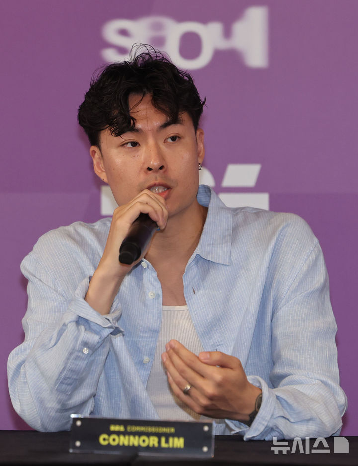 [서울=뉴시스] 권창회 기자 = 31일 서울 중구 노보텔 앰배서더 서울 동대문에서 열린 인터내셔널 댄스 리그(IDL) 개최 기념 기자간담회에서 코너 림 IDL 공동 창립자 겸 CEO가 환영사를 하고 있다. 2026.07.31. kch0523@newsis.com