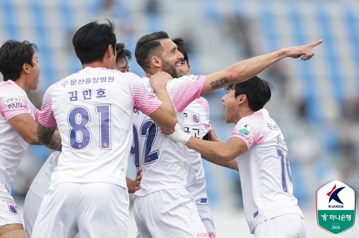 [서울=뉴시스] 프로축구 K리그2 파주 프런티어의 보르하 바스톤. (사진=한국프로축구연맹 제공) *재판매 및 DB 금지
