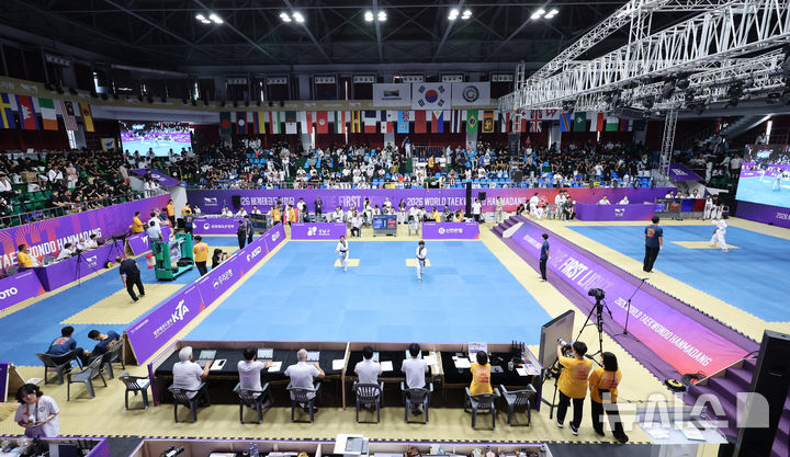 [서울=뉴시스] 황준선 기자 = 2일 서울 강남구 국기원에서 2026 세계태권도대회가 열리고 있다. 2026.08.02. hwang@newsis.com
