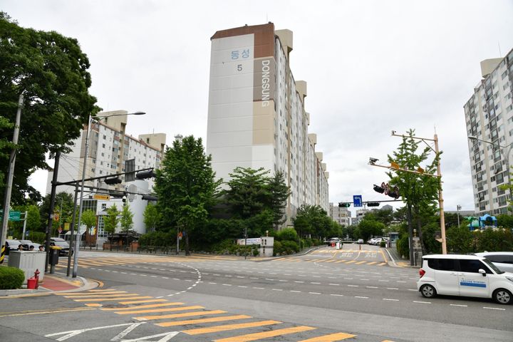 [서울=뉴시스] 하계한신동성아파트_전경. (사진=노원구 제공) 2026.08.03. photo@newsis.com *재판매 및 DB 금지