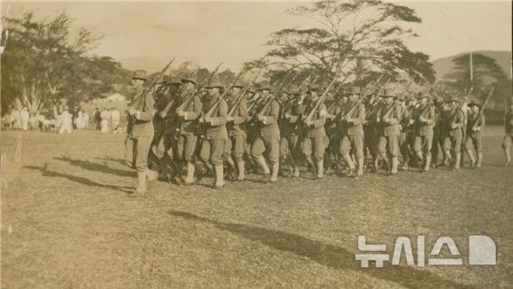 [창원=뉴시스]하와이 대조선국민군단 군사들 훈련 사진. (자료=독립기념관 제공) 2026.08.03. photo@newsis.com 