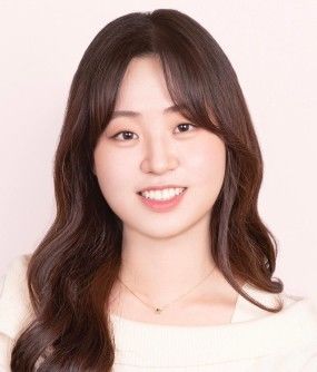 [서울=뉴시스] 서울 강서구 방화3동 주민센터 앞에서 심정지로 쓰러진 주민에게 심폐소생술을 한 김효진 주무관. (사진=강서구 제공) 2026.08.03. photo@newsis.com *재판매 및 DB 금지
