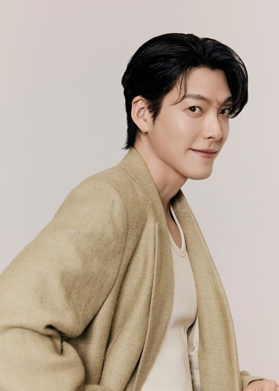 [서울=뉴시스] 배우 김우빈. (사진=에이엠엔터테인먼트 제공) 2026.08.05. photo@newsis.com *재판매 및 DB 금지