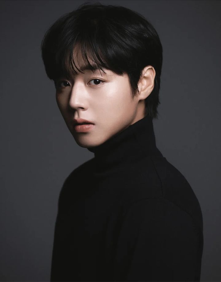[서울=뉴시스] 가수 겸 배우 박지훈. (사진=카카오게임즈 제공) *재판매 및 DB 금지