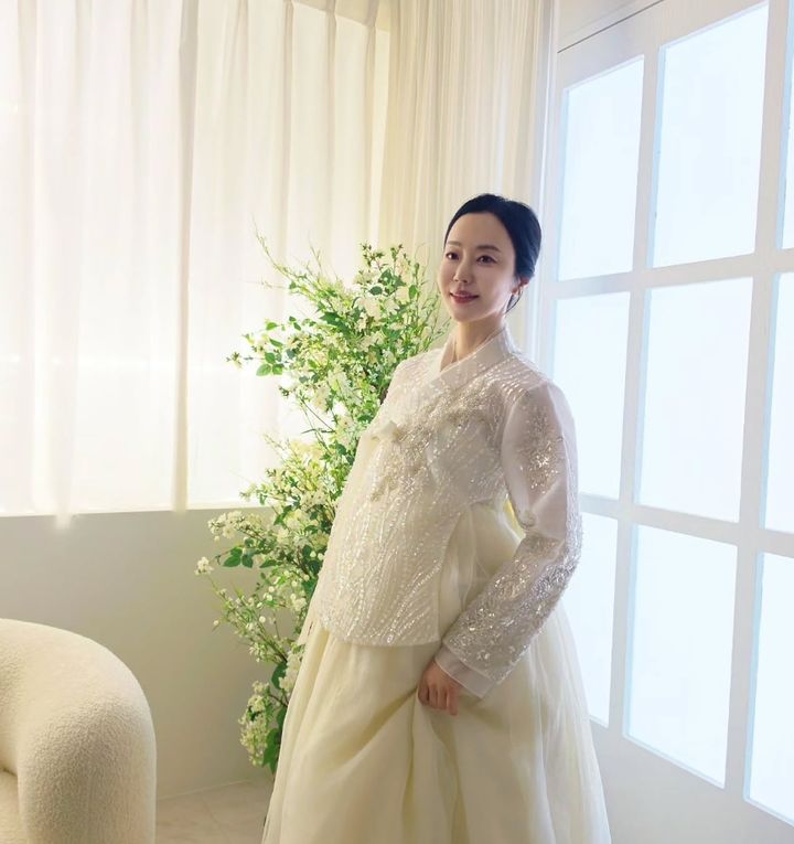 [서울=뉴시스] 반민정. (사진 = 인스타그램 캡처) 2026.08.06. photo@newsis.com *재판매 및 DB 금지