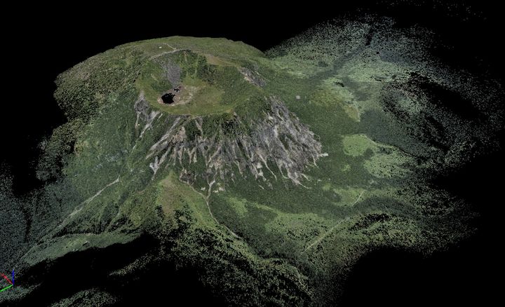 [제주=뉴시스] 제주도 세계유산본부 한라산연구부가 백록담과 주변 정상부 약 150㏊를 대상으로 고해상도 3차원 정밀지형자료를 자체 구축했다. 사진은 한라산 백록담 3차원 구축 이미지. (사진=제주도 제공) 2026.08.07. photo@newsis.com *재판매 및 DB 금지