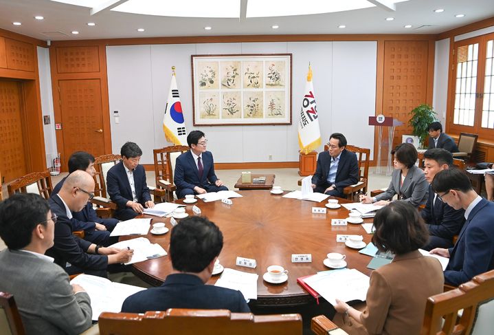 우상호 강원도지사·구자열 원주시장 면담. *재판매 및 DB 금지