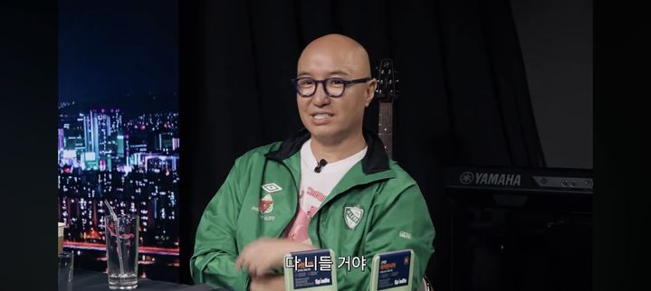 [서울=뉴시스] 홍석천. (사진 = 유튜브 '피식쇼' 캡처) 2026.08.09. photo@newsis.com *재판매 및 DB 금지