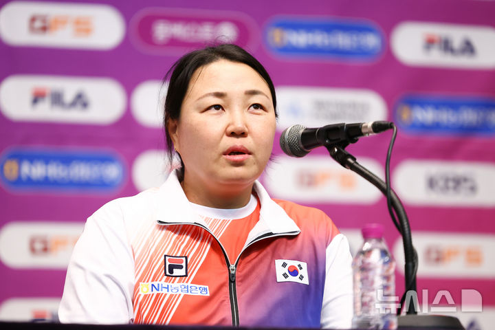 [진천=뉴시스] 황준선 기자 = 이보나가 10일 오후 충북 진천국가대표선수촌에서 열린 2026 아이치·나고야 아시안게임 사격 국가대표 미디어 데이에서 인터뷰를 하고 있다. 2026.08.10. hwang@newsis.com