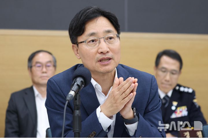 [세종=뉴시스] 조성봉 기자 = 임광현 국세청장이 11일 정부세종청사에서 열린 국무회의에서 발언하고 있다. (청와대통신사진기자단) 2026.08.11. suncho21@newsis.com