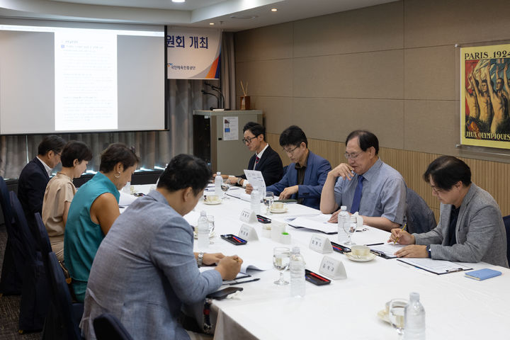 [서울=뉴시스] 2026년 제1차 적극행정 혁신위원회 (사진=국민체육진흥공단 제공) 2026.08.12. *재판매 및 DB 금지