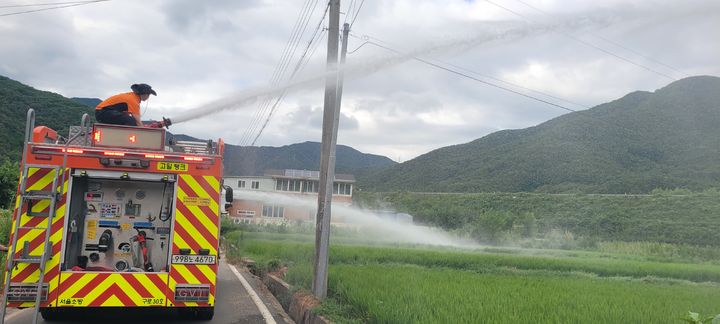 [창원=뉴시스]농어촌공사 창원지사, 역대급 가뭄에 총력 대응.(사진=농어촌공사 창원지사 제공) 2026.08.13.photo@newsis.com *재판매 및 DB 금지