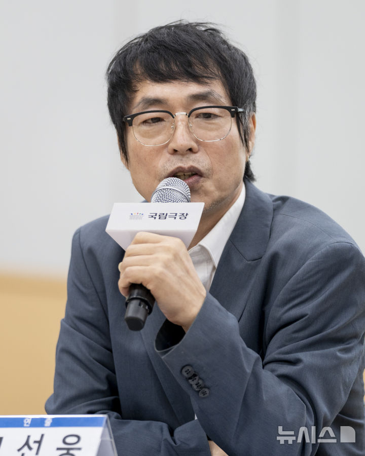 [서울=뉴시스]국립창극단 '귀토' 연출가 고선웅. (사진=국립극장 제공)