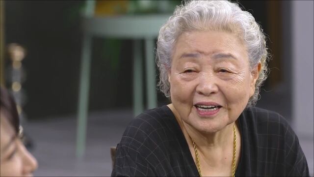 강부자 "20대에 40대 중매쟁이 역할로 데뷔했다"