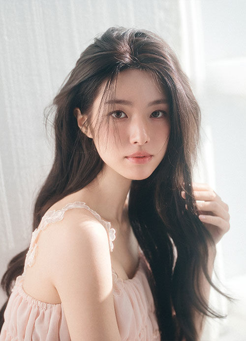 [서울=뉴시스] 하영. (사진 = 비스터스 엔터테인먼트 제공) 2026.08.14. photo@newsis.com *재판매 및 DB 금지
