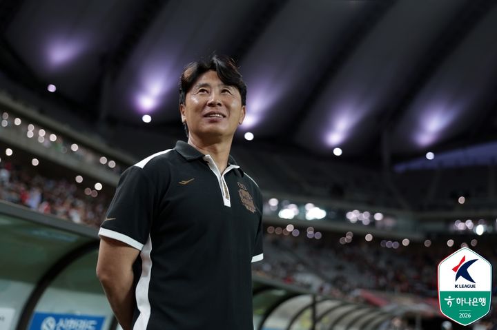 [서울=뉴시스] 프로축구 K리그1 FC서울의 김기동 감독. (사진=한국프로축구연맹 제공)